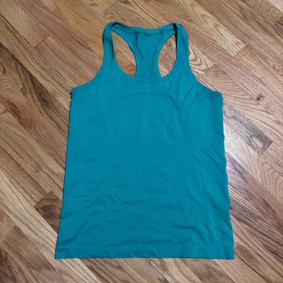 Lululemon Swiftly Tech Racerback Tank Top 2.0 bundle Purple and Kelly Green - Picture 9 of 9
